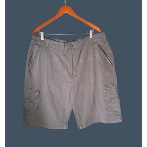 Akademiks Mens Gray Cargo Shorts Size 40Cotton Blend With Pockets